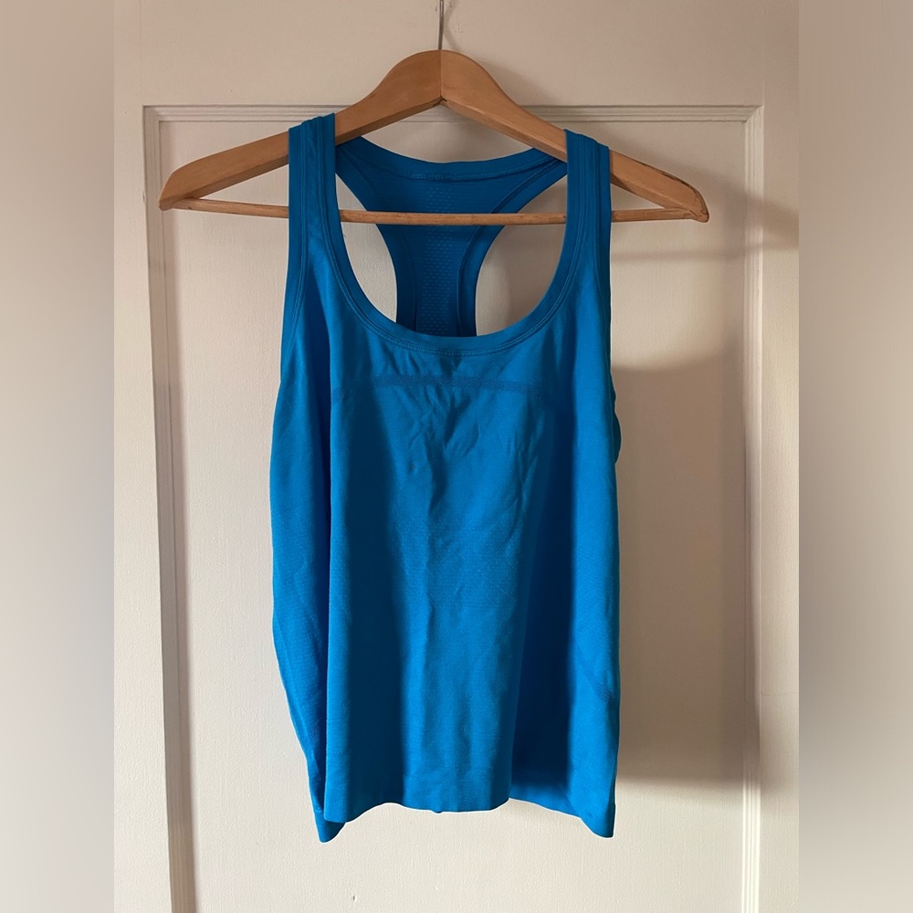 Swiftly Tech Racerback Tank Top 2.0 (FLAWED - READ DESCRIPTION)